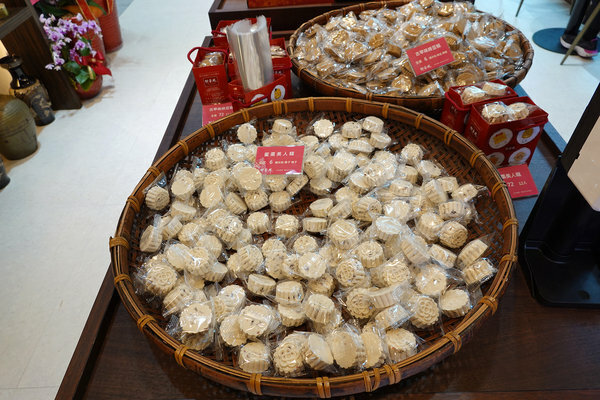 白天也能內用的饒河街夜市美食-御華興茶樓、御華興食品 (5).jpg