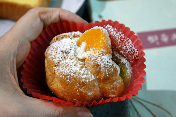 白天也能內用的饒河街夜市美食-御華興茶樓、御華興食品 (52).jpg