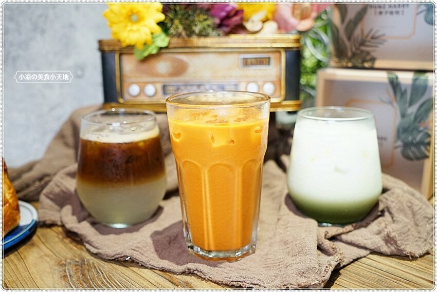 老屋翻新森林系早午餐！！台中首見東南亞特色早午餐，巨無霸肉桂捲、手作生吐司，今天來一趟異國風早午餐brunch吧！！(第二市場美食)