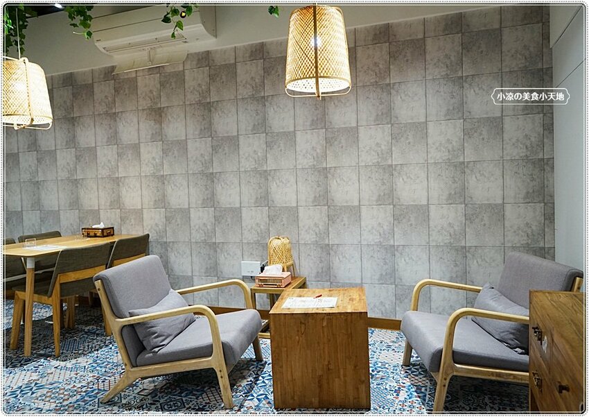 老屋翻新森林系早午餐！！台中首見東南亞特色早午餐，巨無霸肉桂捲、手作生吐司，今天來一趟異國風早午餐brunch吧！！(第二市場美食)