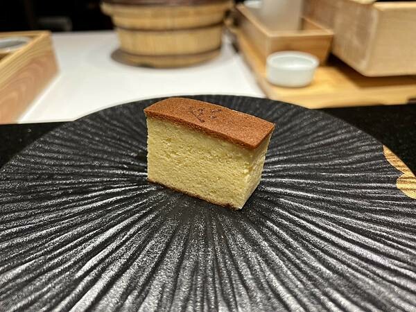 台北美食【辰壽司割烹】期間限定大閘蟹套餐/不用自己動手剝/超濃郁的蟹膏蟹肉握壽司/台北頂級無菜單日本料理/預約制 - 壽司羊 的 美食旅行