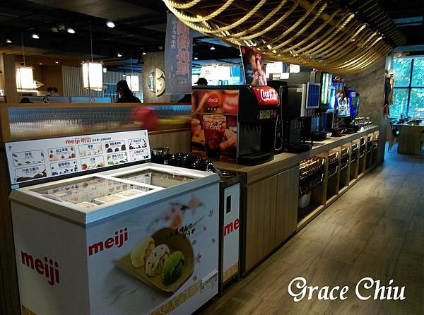 涮樂和牛鍋物 馬辣集團 明治冰淇淋