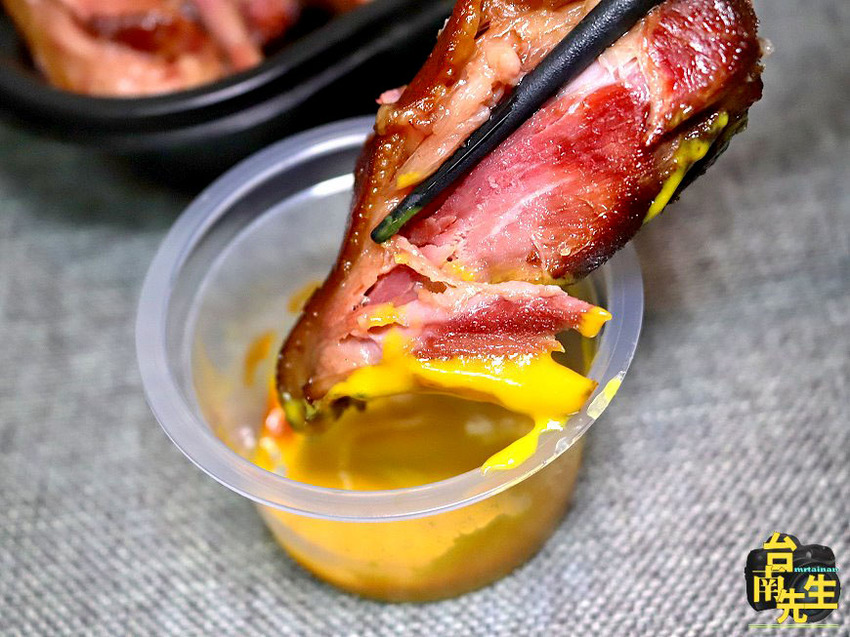 台南日式咖哩蛋包飯/自家熬煮日式咖哩/使用當天現宰新鮮豬肉/真材實料熬湯頭/不用半成品、組合肉、湯頭粉包/料多實在CP值高