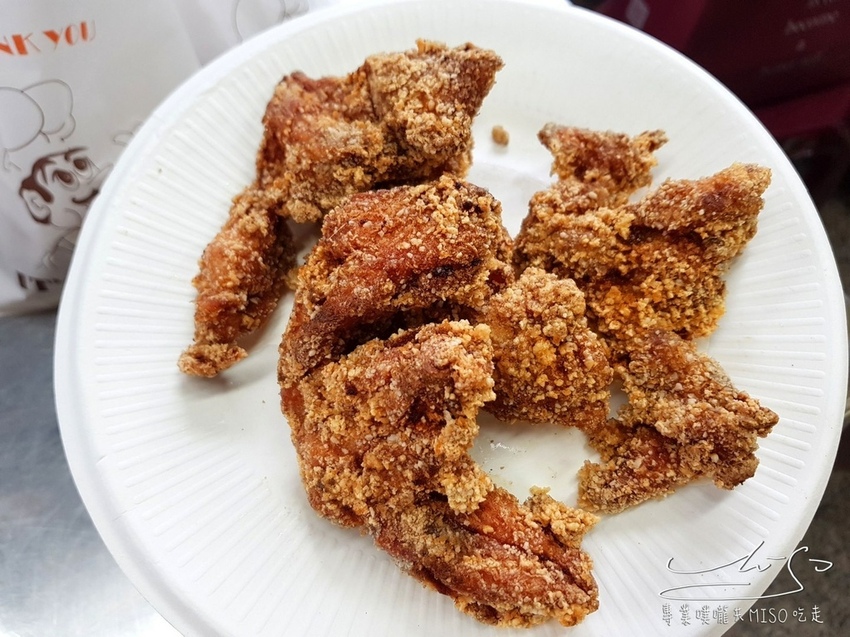 魔王厚切傳統雞排三重店 超好吃雞排 專業噗嚨共MISO吃走 (25).jpg 魔王厚切傳統雞排三重店 超好吃雞排 專業噗嚨共MISO吃走 (25).jpg