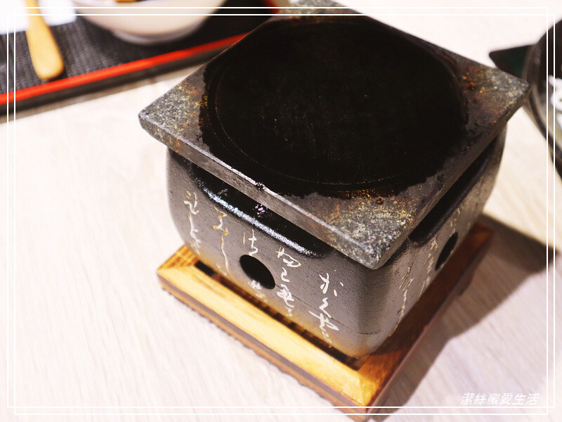 揪丼 日式丼飯の海鮮丼飯-桃園/各式生熟食丼飯套餐.內用飲料味噌湯免費喝!還有壽星及身份證字號優惠 - 潔絲蜜愛生活