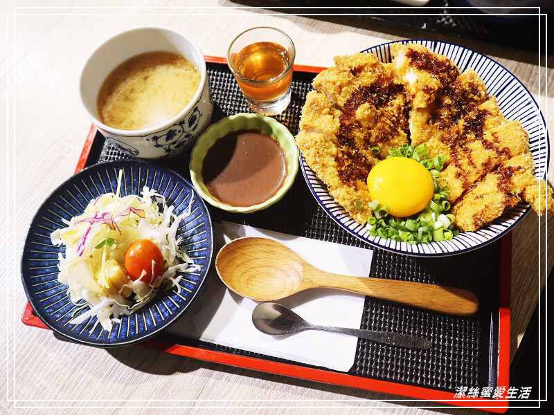揪丼 日式丼飯の海鮮丼飯-桃園/各式生熟食丼飯套餐.內用飲料味噌湯免費喝!還有壽星及身份證字號優惠 - 潔絲蜜愛生活