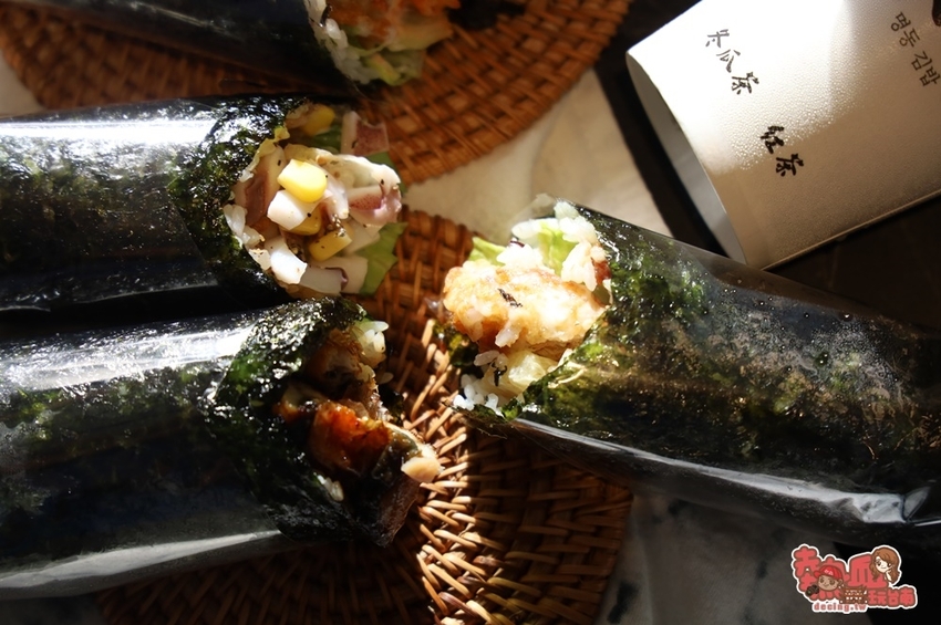 【台南美食】近20種口味的韓式海苔飯捲，竟然把鰻魚和魷魚都一次包進來：明洞海苔飯捲-鹽行店 - 熱血玩台南。跳躍新世界