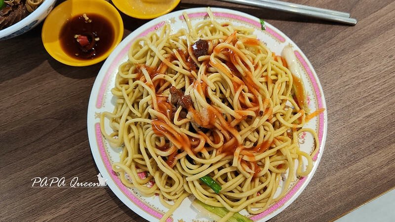 台中市西區胖媽炒麵-模範店 台味炒麵35元起,早上6:30 open營業中