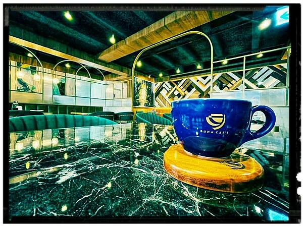 [分享]信義區新開幕布納咖啡館