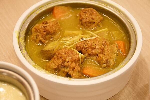 美術館餐廳推薦【真籠餐飲】真健康、蒸美食，絕對是你想不到的好吃美味！餐餐來吃都不鹹膩！打破你對健康餐