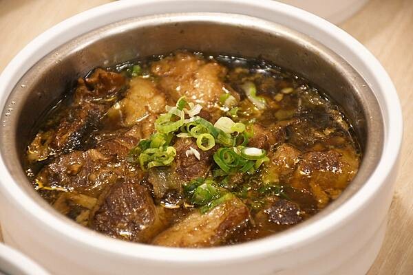 美術館餐廳推薦【真籠餐飲】真健康、蒸美食，絕對是你想不到的好吃美味！餐餐來吃都不鹹膩！打破你對健康餐