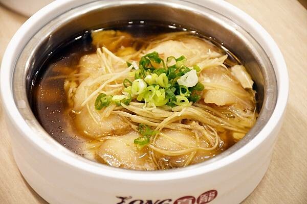 美術館餐廳推薦【真籠餐飲】真健康、蒸美食，絕對是你想不到的好吃美味！餐餐來吃都不鹹膩！打破你對健康餐