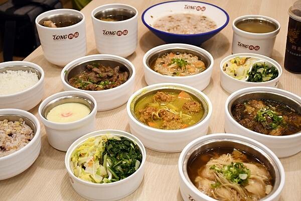 美術館餐廳推薦【真籠餐飲】真健康、蒸美食，絕對是你想不到的好吃美味！餐餐來吃都不鹹膩！打破你對健康餐