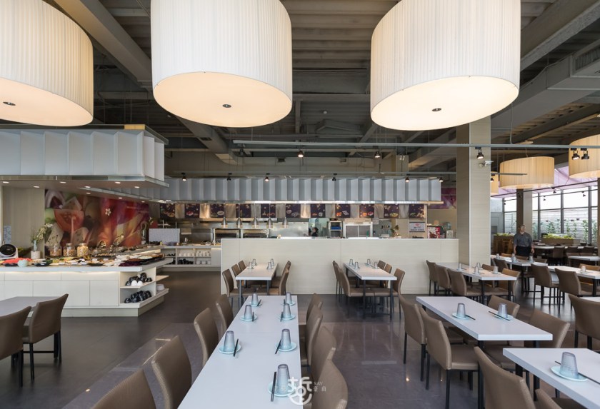 台南平價吃到飽餐廳-東加和漢創作料理，學生、公司、機關團體聚餐好選擇 - 老莫 Say台南