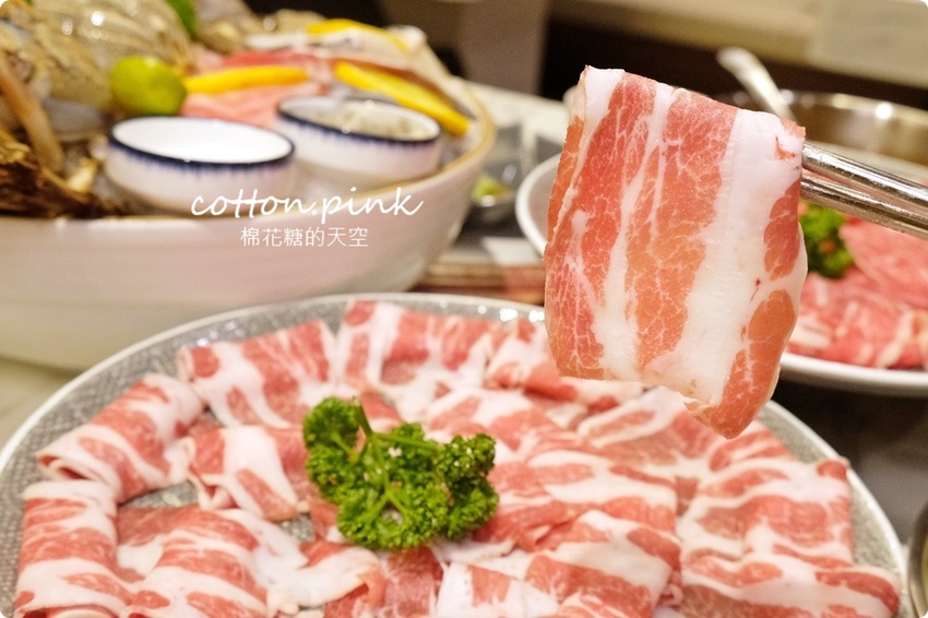 台中人氣火鍋～嗑肉石鍋最新二代店大升級！全台第一家！蔬菜、咖哩飯、霜淇淋吃到飽！ - 棉花糖的天空