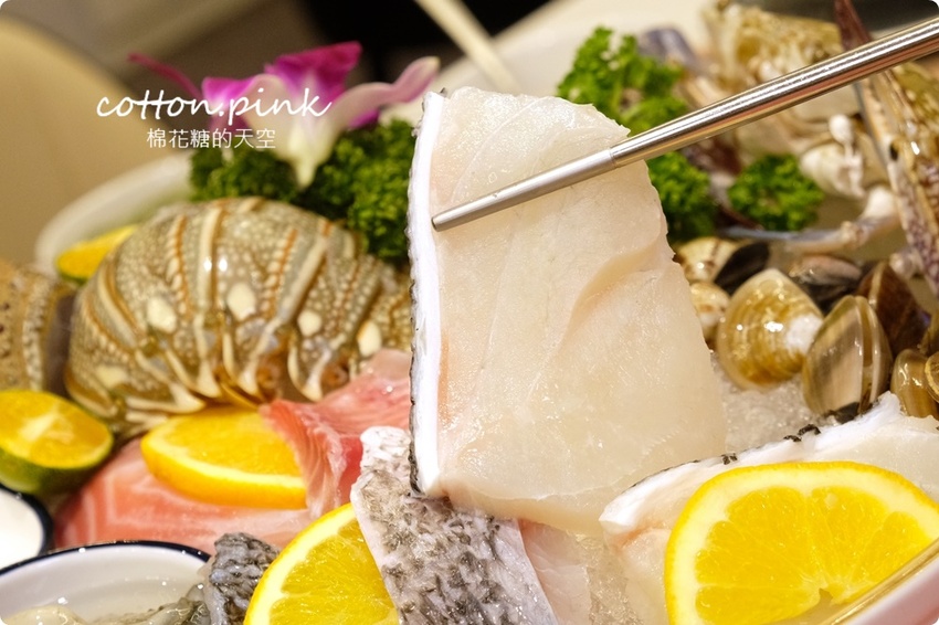 台中人氣火鍋～嗑肉石鍋最新二代店大升級！全台第一家！蔬菜、咖哩飯、霜淇淋吃到飽！ - 棉花糖的天空