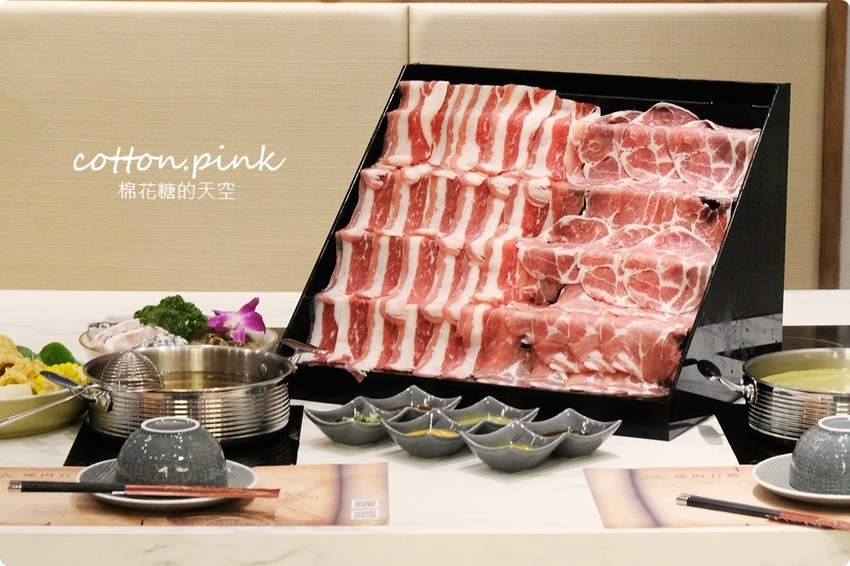 台中人氣火鍋～嗑肉石鍋最新二代店大升級！全台第一家！蔬菜、咖哩飯、霜淇淋吃到飽！ - 棉花糖的天空