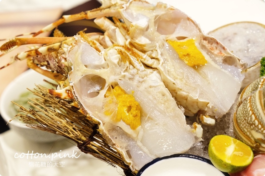 台中人氣火鍋～嗑肉石鍋最新二代店大升級！全台第一家！蔬菜、咖哩飯、霜淇淋吃到飽！ - 棉花糖的天空