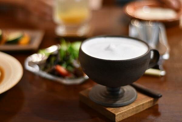 【台南中西區】海安路巷弄裡的咖哩專賣店,老宅的用餐氛圍很讚,