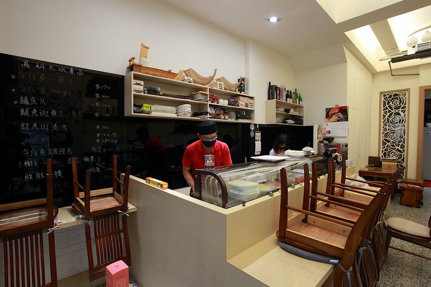 IMG_0565.JPG IMG_0565.JPG