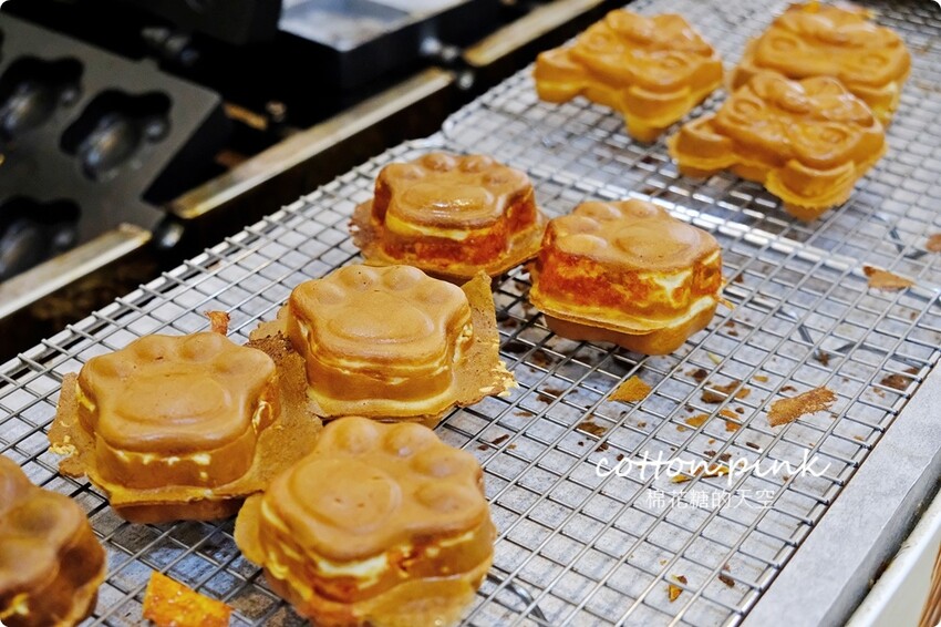 台中雞蛋糕這家最搞怪!肥貓抓雞蛋獨家東泉雞蛋糕~台中新必吃 - 棉花糖的天空