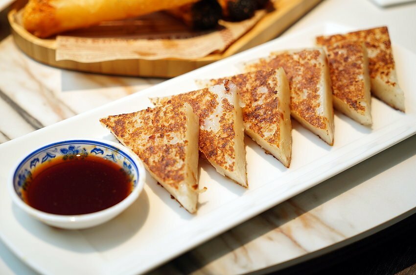 【高雄美食】蒸鮮腸粉．高雄茶餐廳必吃名單!江南炸子雞、芋泥鴨推薦~