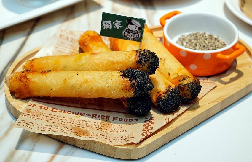 【高雄美食】蒸鮮腸粉．高雄茶餐廳必吃名單!江南炸子雞、芋泥鴨推薦~