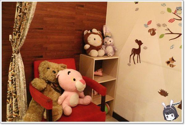 永恆天詩義式美食館：『愛評體驗券』永恆天詩義式美食咖啡館／專屬停車場／供應自助暢食沙拉吧／無限享受Häagen-Dazs冰淇淋／永恆天詩烘焙坊手作甜點