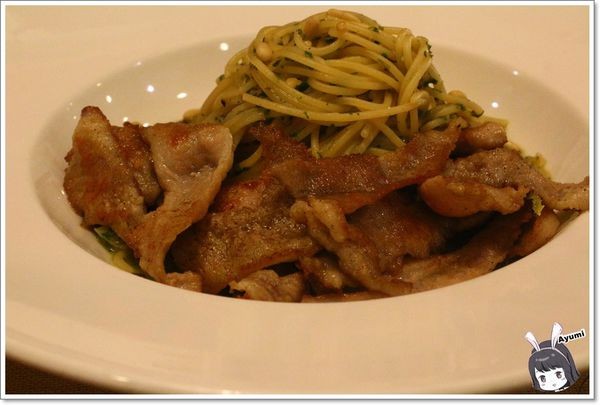 永恆天詩義式美食館：『愛評體驗券』永恆天詩義式美食咖啡館／專屬停車場／供應自助暢食沙拉吧／無限享受Häagen-Dazs冰淇淋／永恆天詩烘焙坊手作甜點