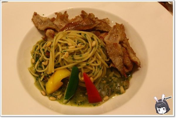 永恆天詩義式美食館：『愛評體驗券』永恆天詩義式美食咖啡館／專屬停車場／供應自助暢食沙拉吧／無限享受Häagen-Dazs冰淇淋／永恆天詩烘焙坊手作甜點