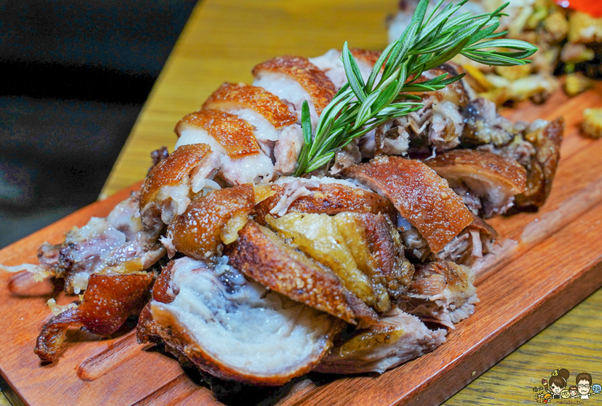 漫威迷最愛的秘境餐廳1317Bistro，豪邁金鋼狼大戰斧、夠味脆皮豬腳、鮮味漁夫打撈麵｜凹子底美食推薦 - 跟著尼力吃喝玩樂＆親子生活