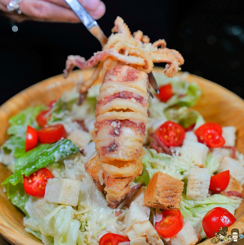 漫威迷最愛的秘境餐廳1317Bistro，豪邁金鋼狼大戰斧、夠味脆皮豬腳、鮮味漁夫打撈麵｜凹子底美食推薦 - 跟著尼力吃喝玩樂＆親子生活