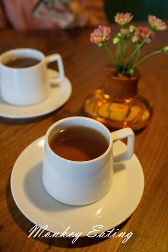 Frenchie Frenchie｜台中米其林推薦法式餐酒館，質感包廂餐點精緻，慶生約會餐廳 - 貪吃猴的幻想