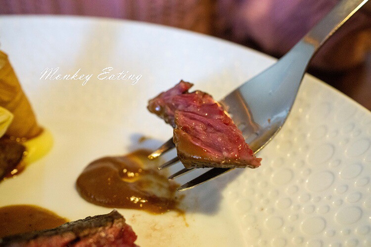 Frenchie Frenchie｜台中米其林推薦法式餐酒館，質感包廂餐點精緻，慶生約會餐廳 - 貪吃猴的幻想