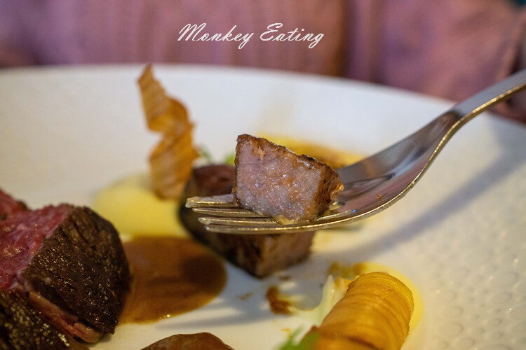 Frenchie Frenchie｜台中米其林推薦法式餐酒館，質感包廂餐點精緻，慶生約會餐廳 - 貪吃猴的幻想