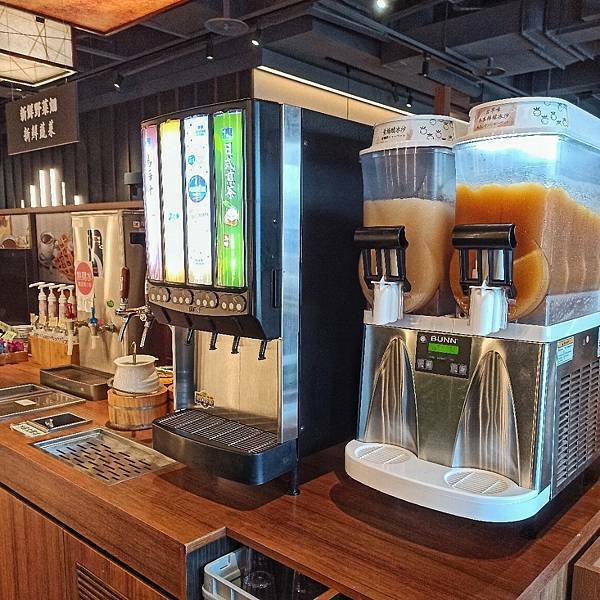 【台北信義】涮乃葉信義遠百店，信義A13，好吃咖哩飯，新鮮蔬菜吃到飽，壽司吃到飽