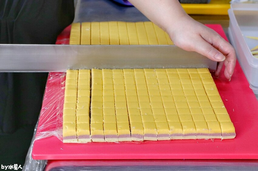 小8三色地瓜球一中店