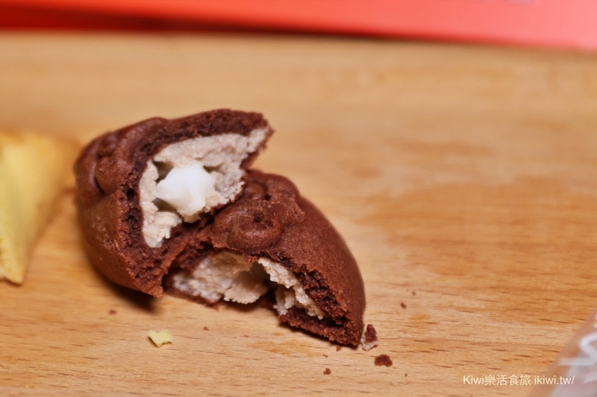 神之鄉宅配禮盒｜全台首創心願月光餅.神之鄉裡的抽籤舞博杯造型讓你好運年年來! - Kiwi 樂活食旅