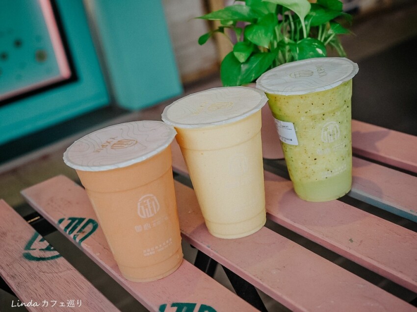 御心木瓜牛奶每杯新鮮果汁現打！必喝季節限定「芒果牛奶」、超解暑透明系飲品「檸檬冬瓜」