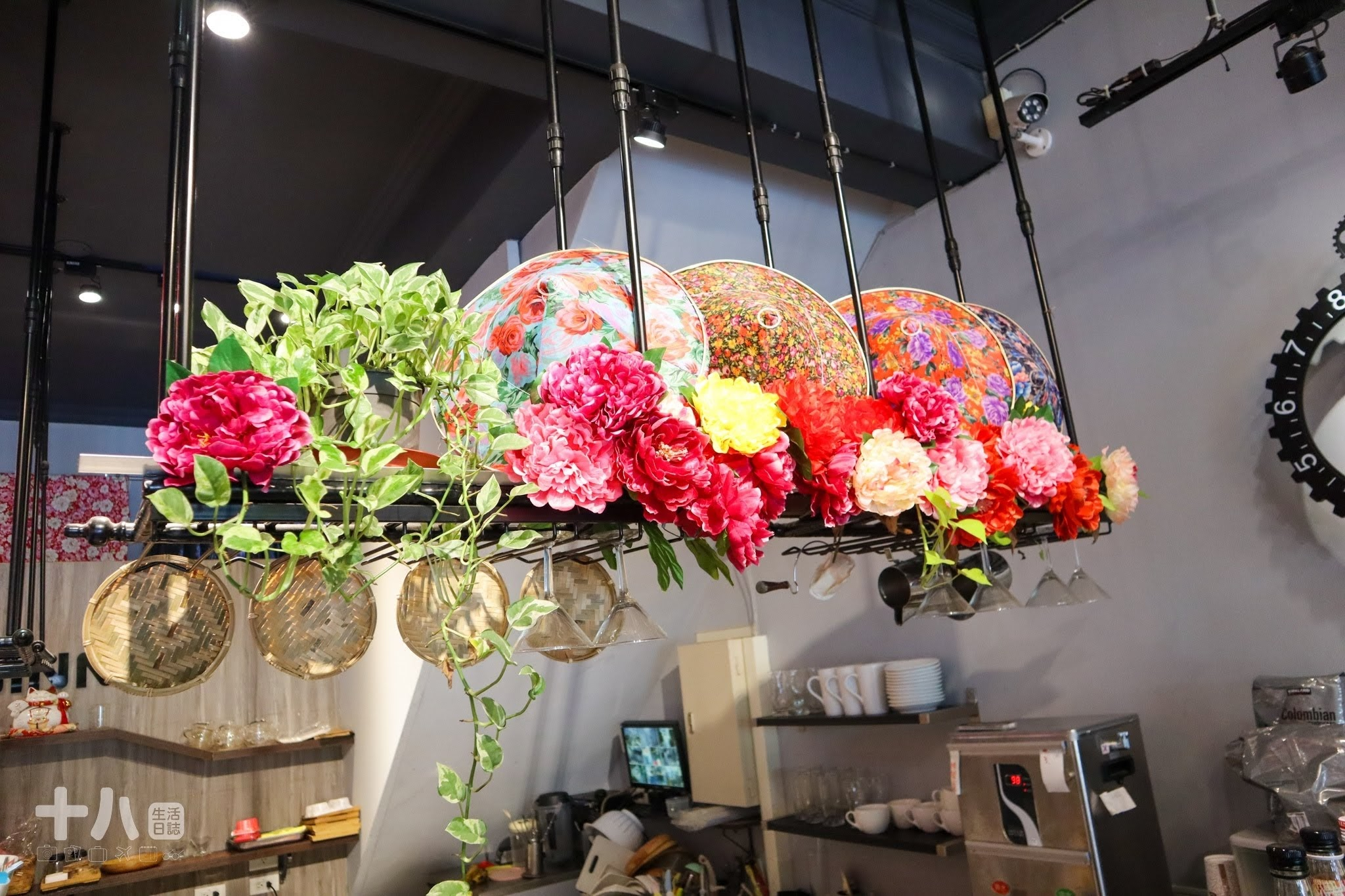 【新竹美食】Winner溫拿咖啡｜新竹新埔老街唯一一間咖啡廳、能讓暢聊的好所在！ | 十八Team｜八年級生的吃喝玩樂日誌