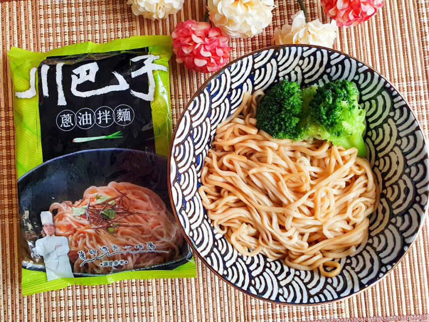 【宅配乾拌麵推薦】川巴子乾拌麵 川味辣麵&蔥油拌麵 華師傅乾拌麵始祖 懶人料理 不用出門在家輕鬆吃