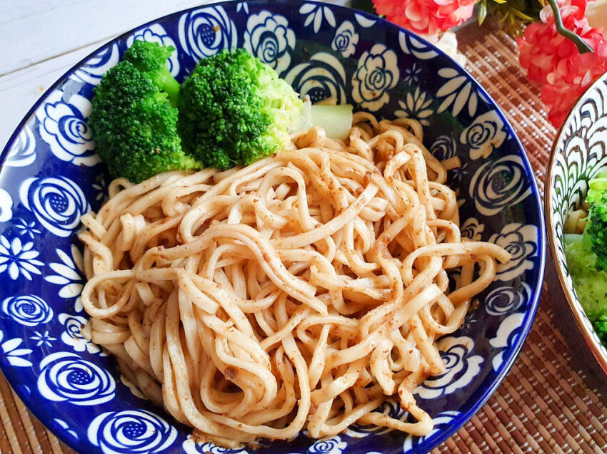 【宅配乾拌麵推薦】川巴子乾拌麵 川味辣麵&蔥油拌麵 華師傅乾拌麵始祖 懶人料理 不用出門在家輕鬆吃