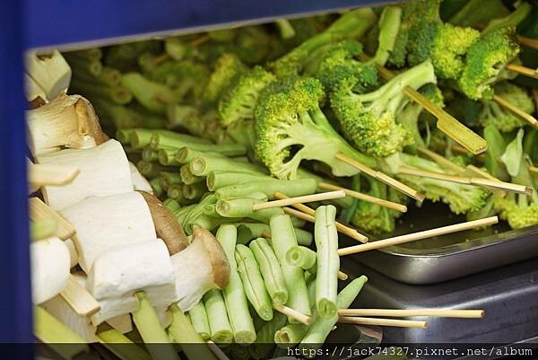 {台北美食}台北串燒居酒屋推薦:「柒息地長春店」 19元平價