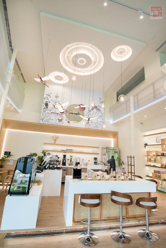 【臺南美食】斯卡羅聯名禮盒預購中|藤編技術融入到咖啡館中|外帶飲品免費升級|咖啡.肉桂捲必嘗|企業咖啡豆~穎可達咖啡 - 南人幫