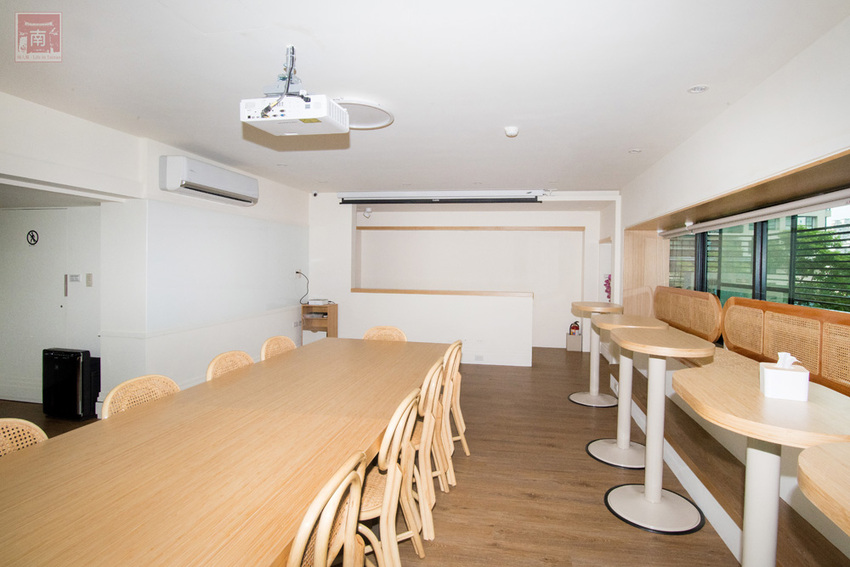 【臺南美食】斯卡羅聯名禮盒預購中|藤編技術融入到咖啡館中|外帶飲品免費升級|咖啡.肉桂捲必嘗|企業咖啡豆~穎可達咖啡 - 南人幫