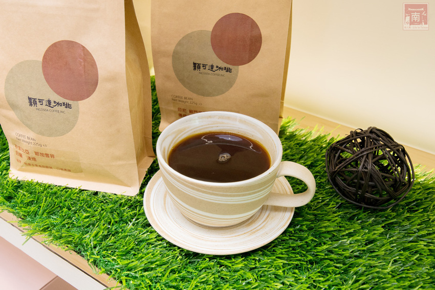 【臺南美食】斯卡羅聯名禮盒預購中|藤編技術融入到咖啡館中|外帶飲品免費升級|咖啡.肉桂捲必嘗|企業咖啡豆~穎可達咖啡 - 南人幫