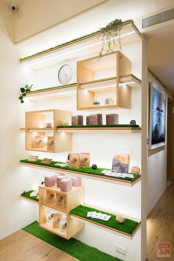 【臺南美食】斯卡羅聯名禮盒預購中|藤編技術融入到咖啡館中|外帶飲品免費升級|咖啡.肉桂捲必嘗|企業咖啡豆~穎可達咖啡 - 南人幫