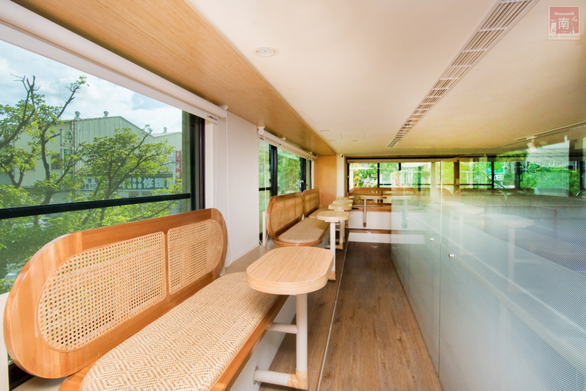 【臺南美食】斯卡羅聯名禮盒預購中|藤編技術融入到咖啡館中|外帶飲品免費升級|咖啡.肉桂捲必嘗|企業咖啡豆~穎可達咖啡 - 南人幫