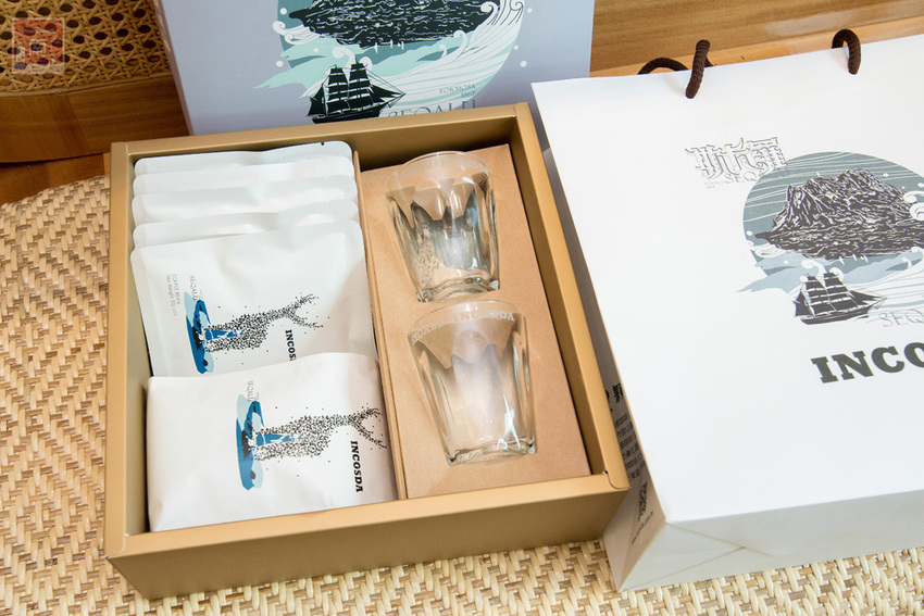 【臺南美食】斯卡羅聯名禮盒預購中|藤編技術融入到咖啡館中|外帶飲品免費升級|咖啡.肉桂捲必嘗|企業咖啡豆~穎可達咖啡 - 南人幫