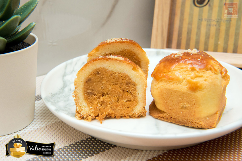 【臺南美食】中秋禮盒新花樣｜暢銷新品｜傳統糕點結合芬蘭valio極光奶油｜八寶肉包｜椪餅禮盒~~克林台包 - 南人幫